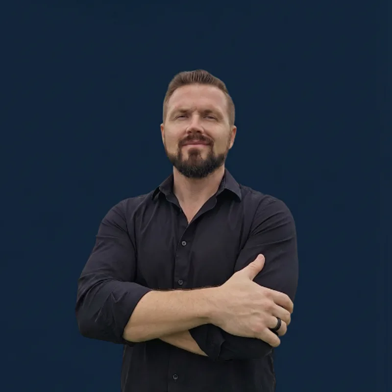 Roman Svyatetskiy, dual-licensed REALTOR and Mortgage Loan Officer